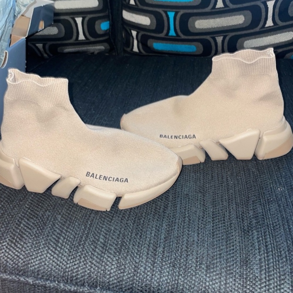 Balenciagas Women Shoes